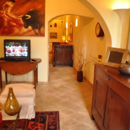 Onofrio Flat Apartment